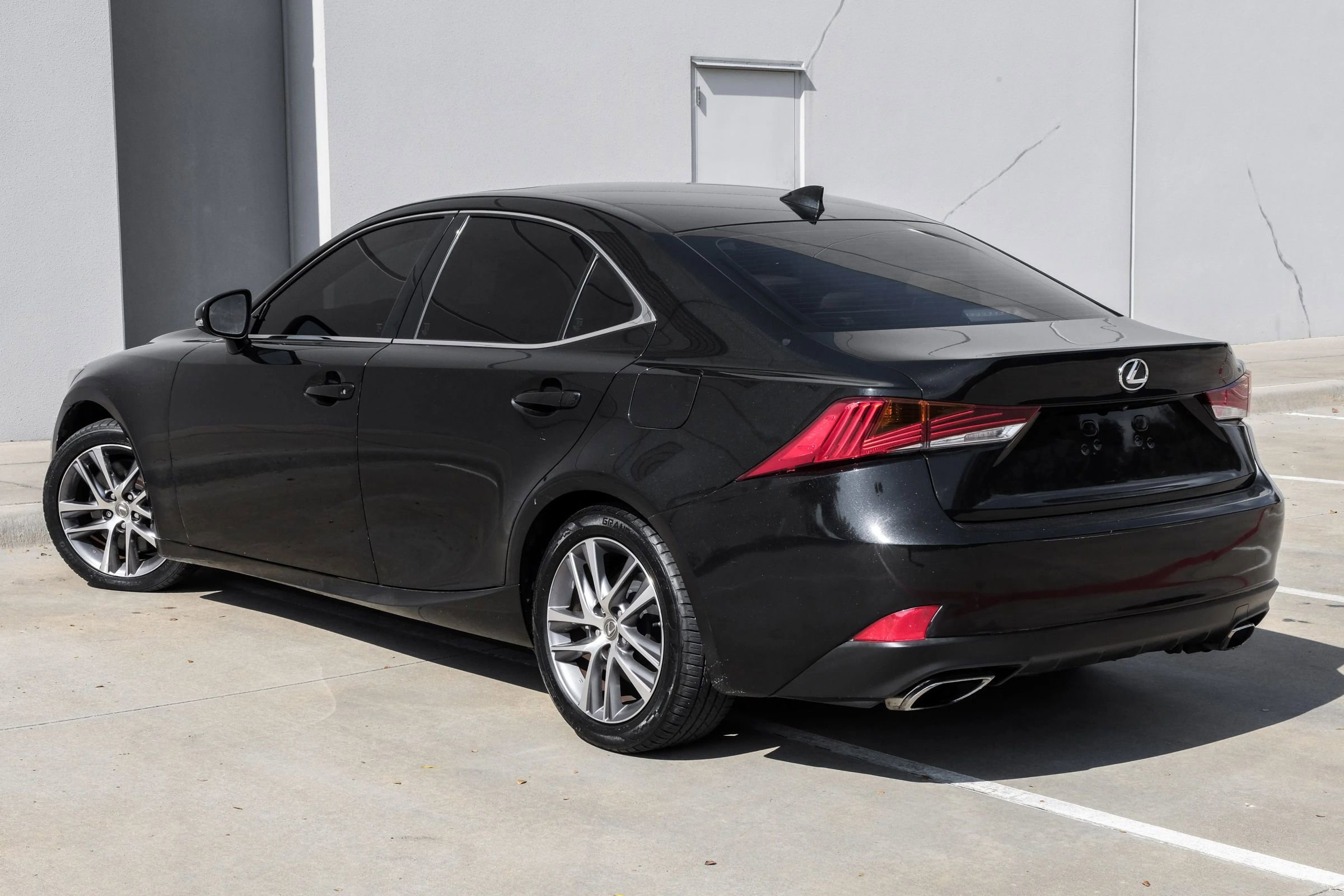 Used 2018 Lexus IS 300 w/ Accessory Package 2 image 4