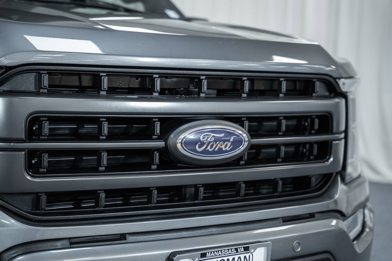 Certified 2023 Ford F150 Lariat w/ Equipment Group 502A High image 14