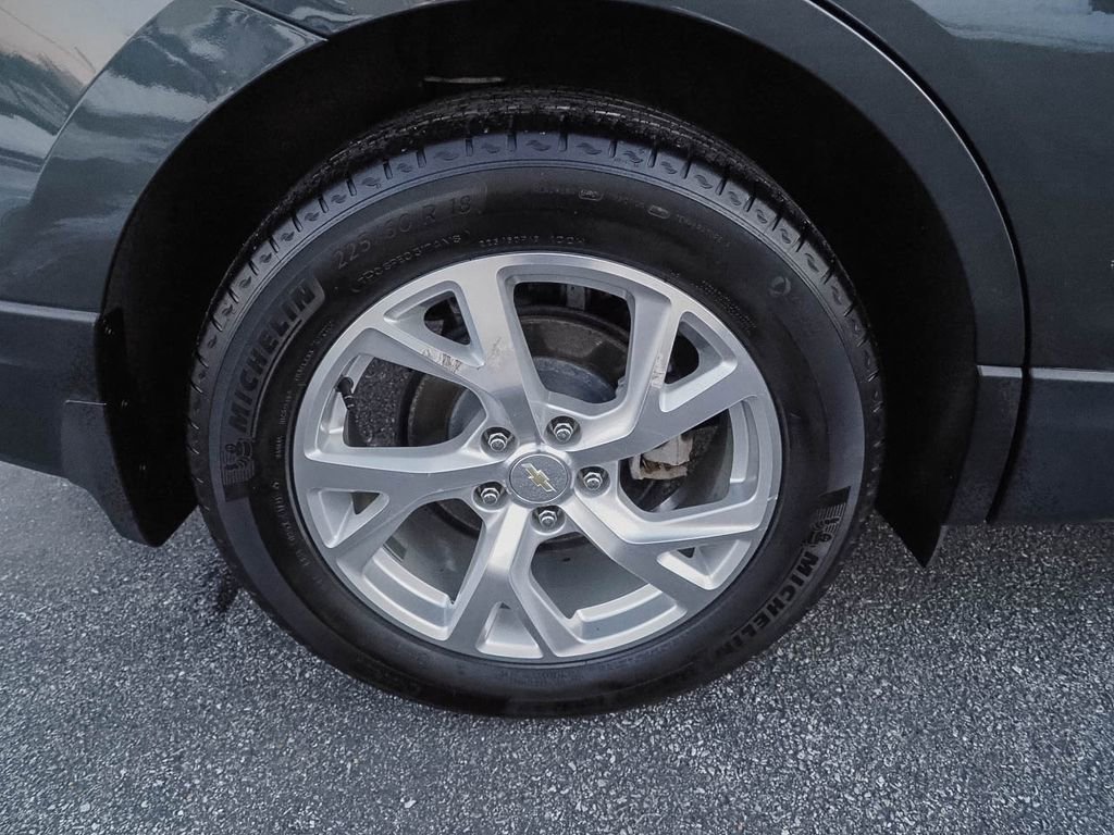 Used 2020 Chevrolet Equinox LT image 39