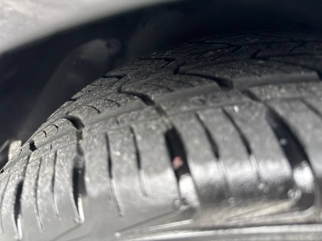 Used 2012 Ford Focus SE FWD image 28