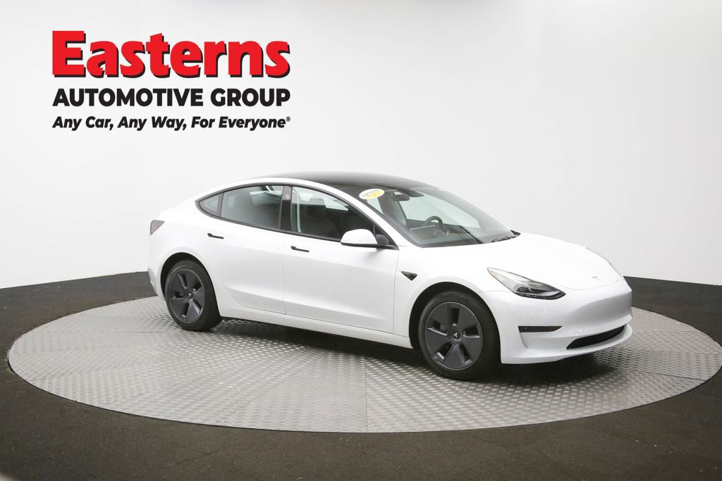 Used 2023 Tesla Model 3 Standard Range RWD image 47