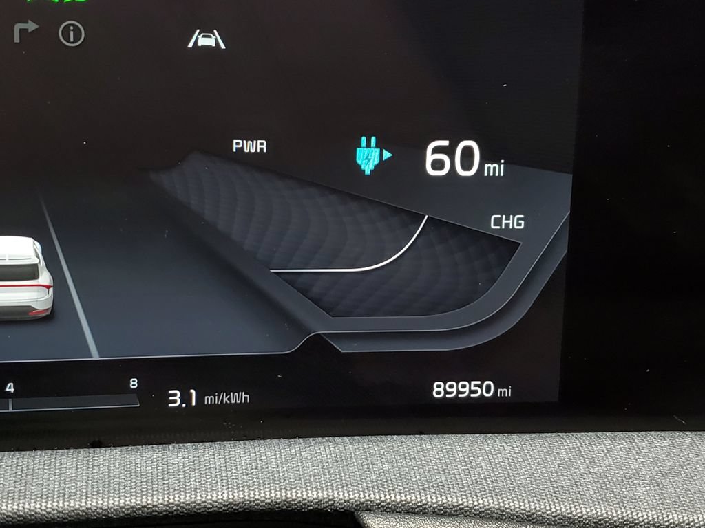 Used 2022 Kia EV6 Wind RWD image 30