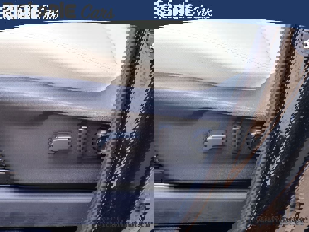 Used 2023 Subaru Ascent Limited w/ Technology Package image 26