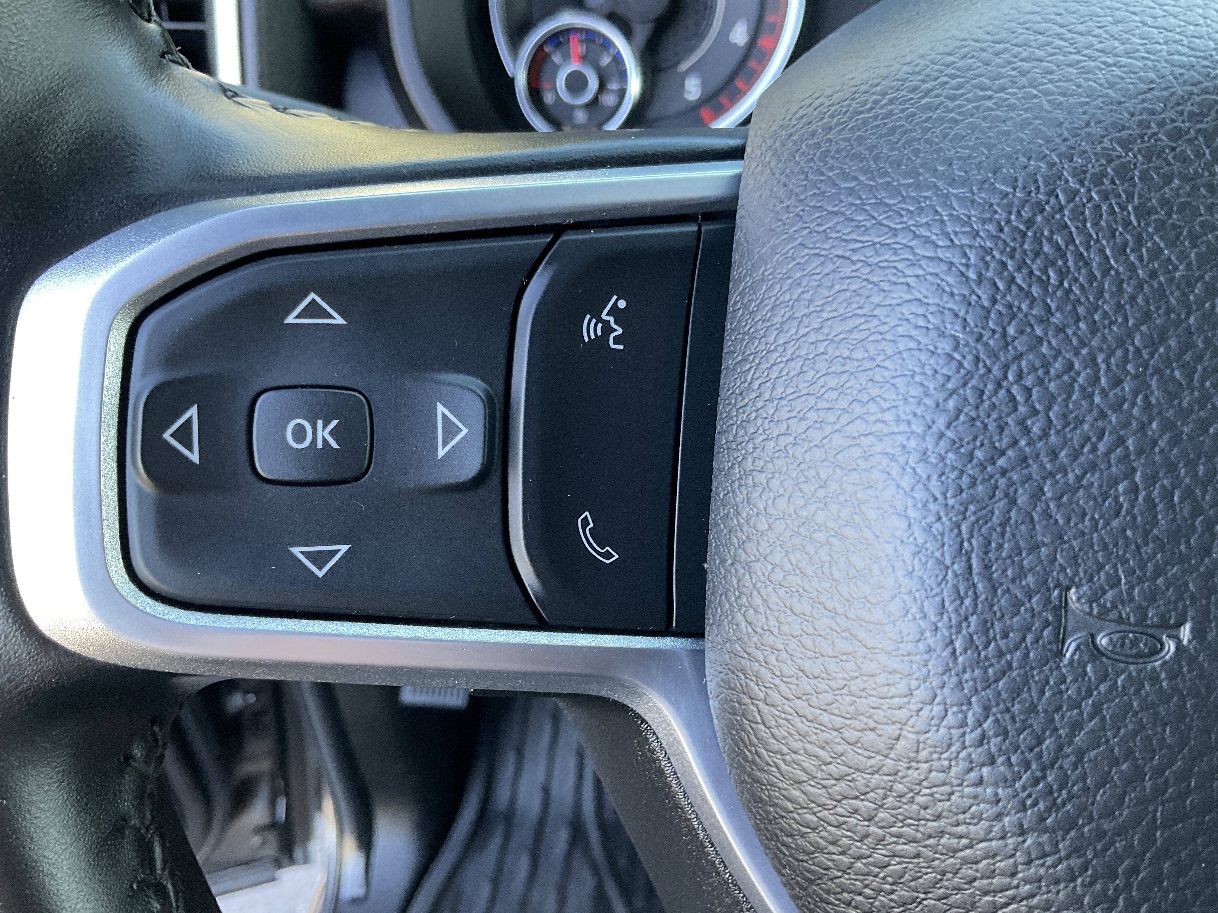 Used 2024 RAM 3500 Big Horn image 35