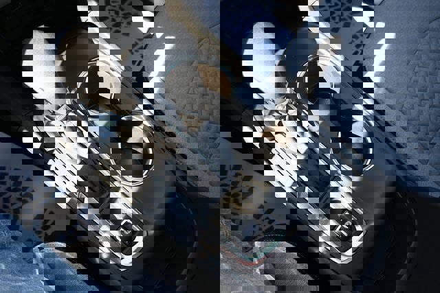 Used 2022 Chevrolet Equinox LS w/ LS Convenience Package image 29