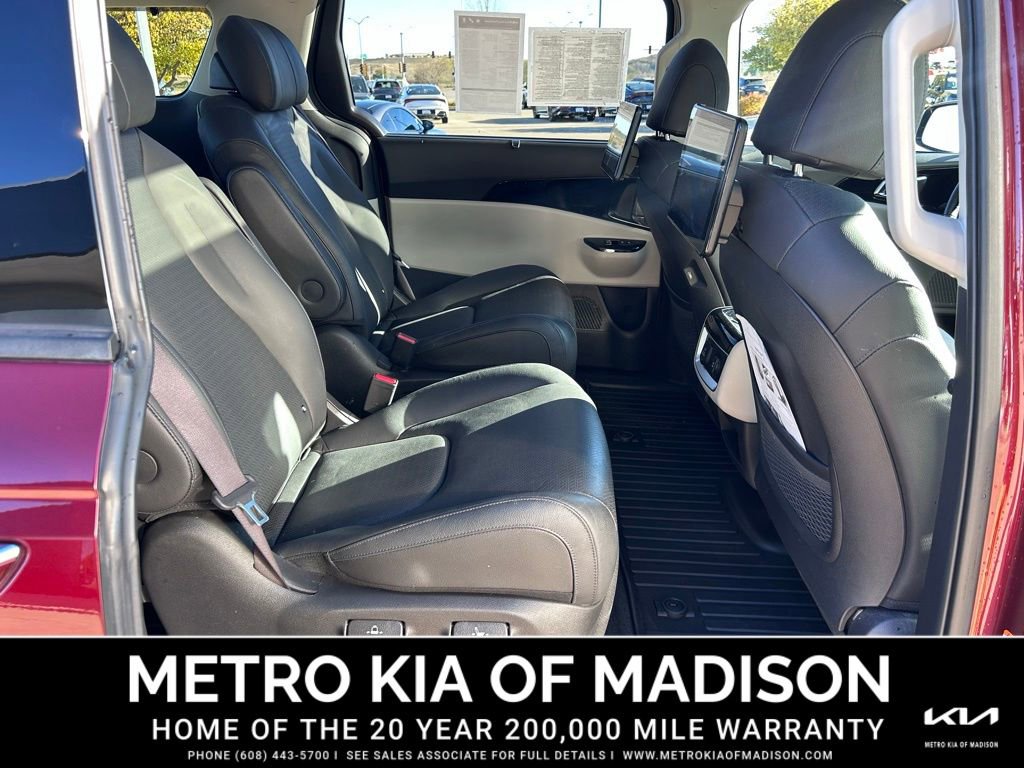 Used 2023 Kia Carnival SX Prestige image 53