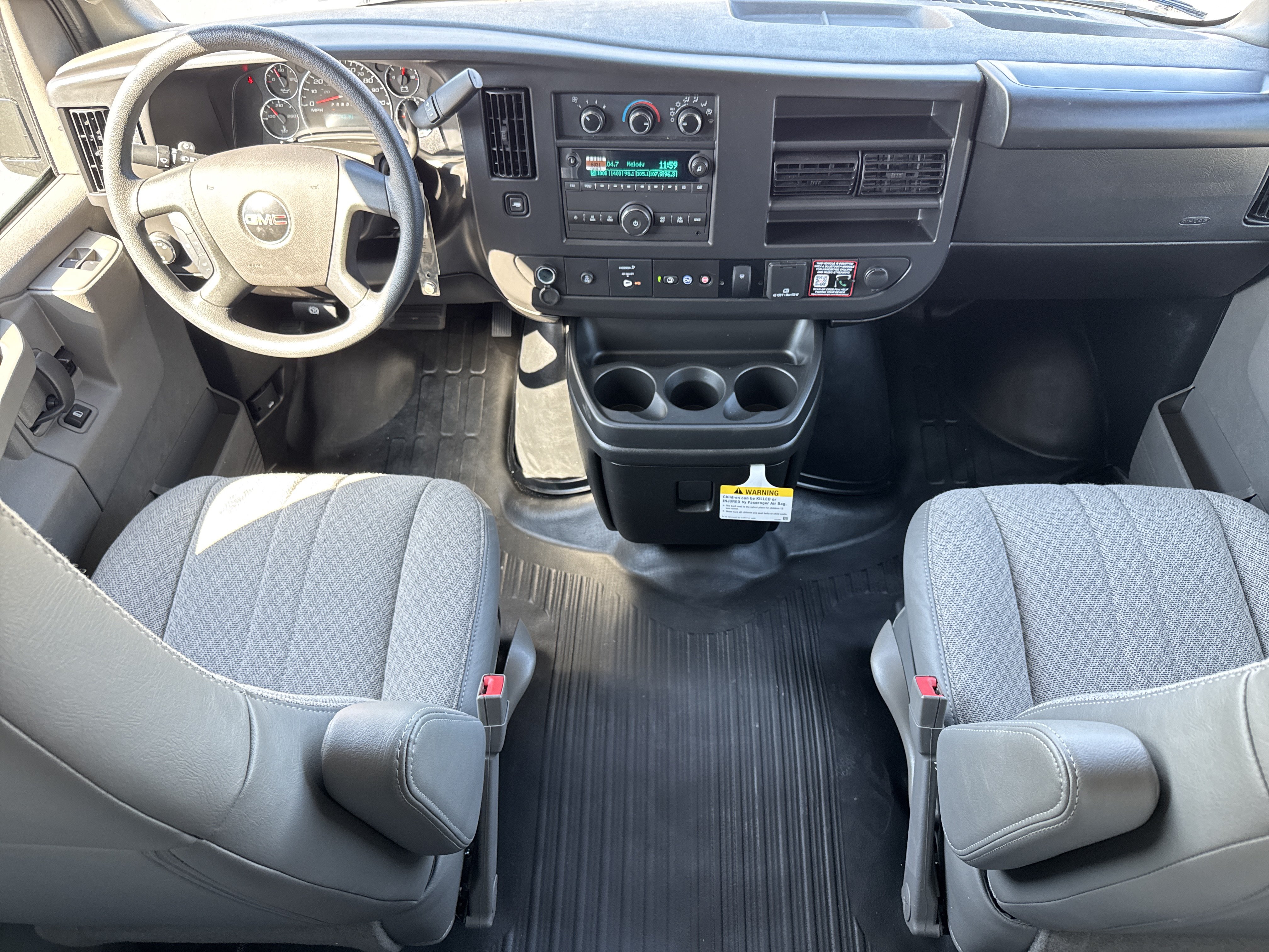 New 2026 GMC Savana 3500 Extended w/ Power Convenience Package RWD image 25