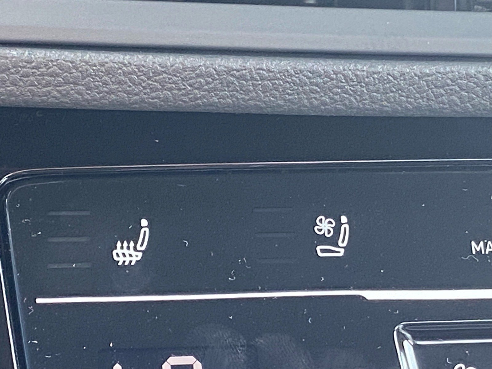 New 2026 Volkswagen Jetta GLI Autobahn FWD image 9