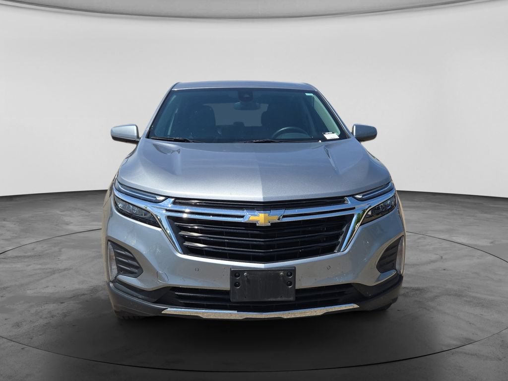 Used 2024 Chevrolet Equinox LT FWD image 3