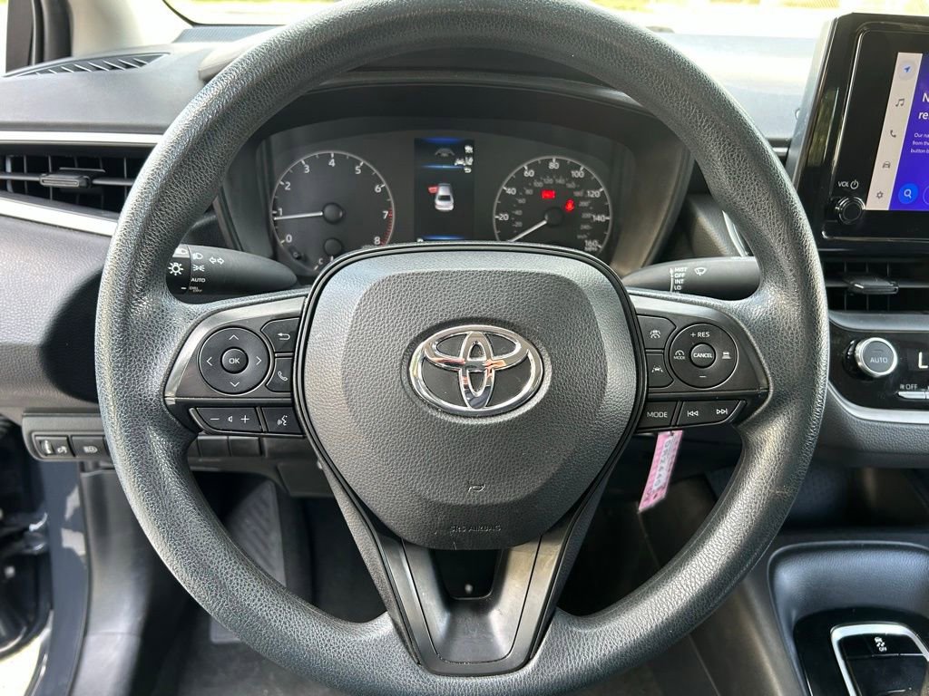Used 2023 Toyota Corolla LE FWD image 16