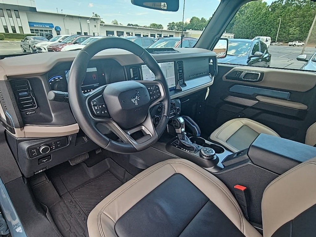 Used 2022 Ford Bronco Wildtrak image 14