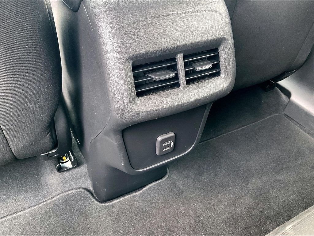 Used 2023 Chevrolet Equinox LT AWD/4WD image 25