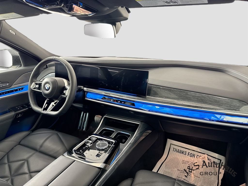Used 2023 BMW 740i RWD image 30