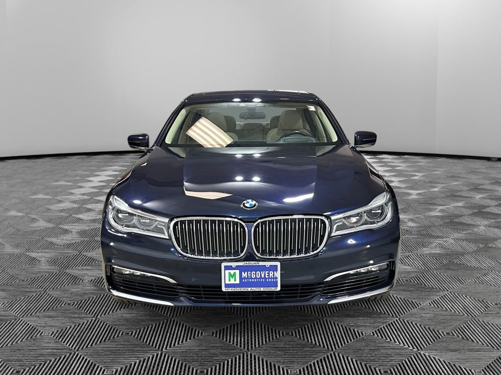 Used 2018 BMW 750i xDrive image 8