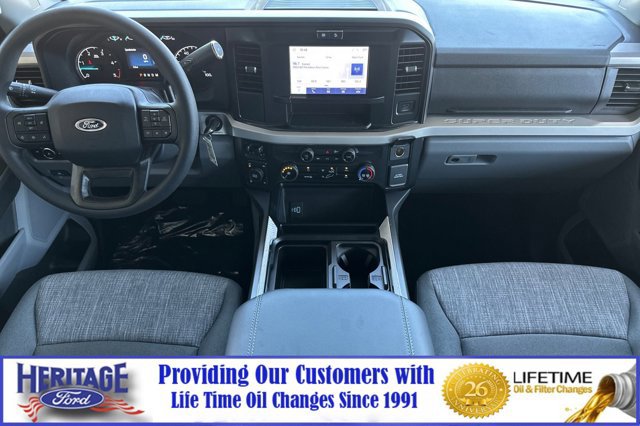 New 2025 Ford F250 XLT image 10