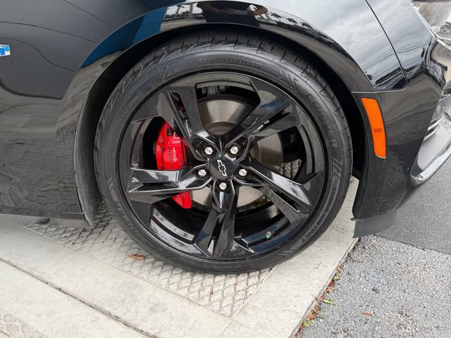 Certified 2024 Chevrolet Camaro SS RWD image 20