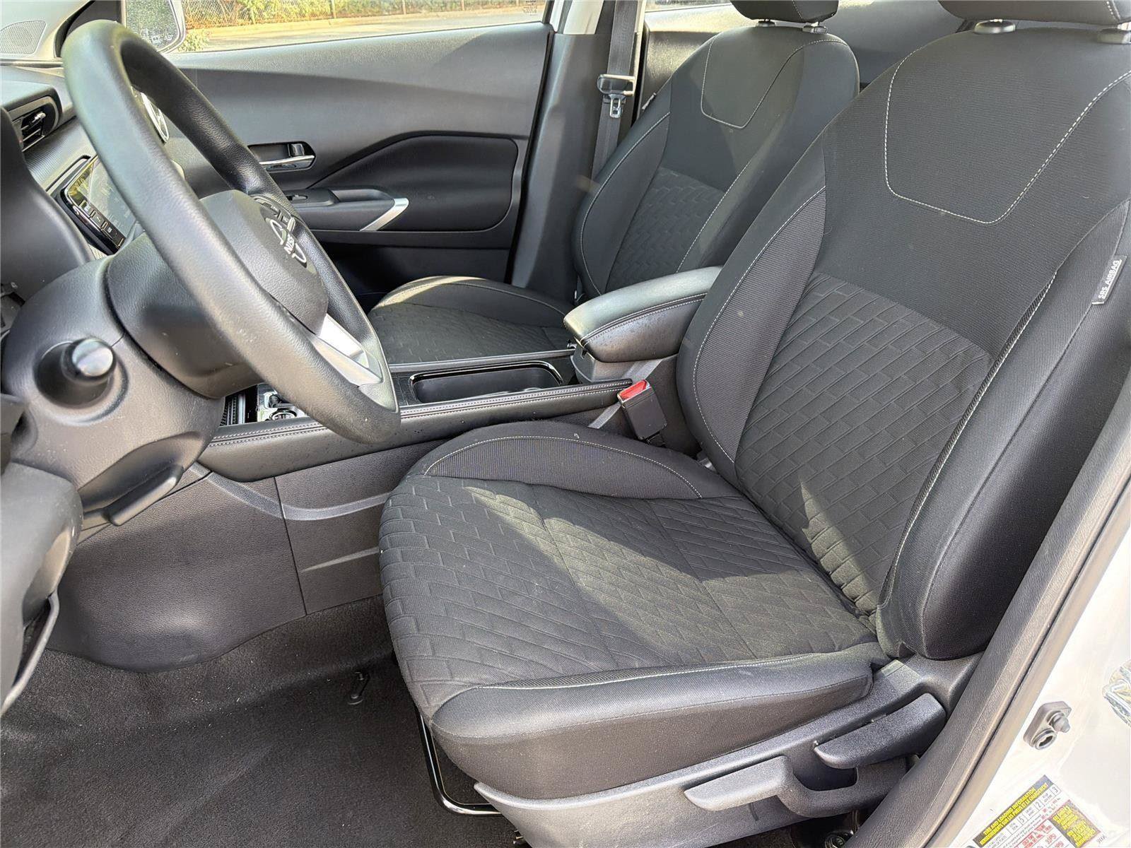 Used 2023 Nissan Kicks SV FWD image 27