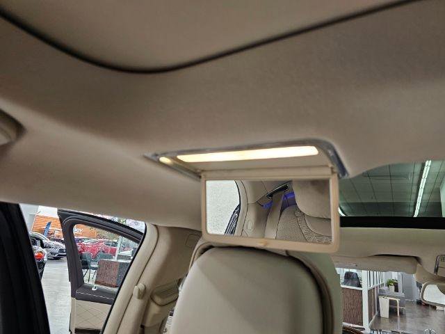 Used 2017 Mercedes-Benz S 550 4MATIC Sedan w/ Premium Package image 39