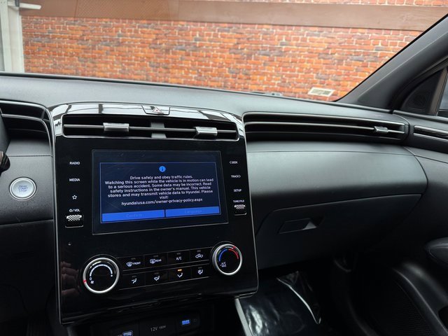 Used 2022 Hyundai Santa Cruz SEL image 17