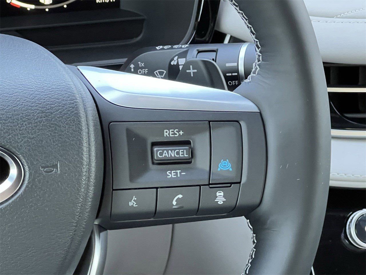 New 2026 INFINITI QX60 Autograph image 16