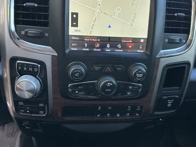 Used 2018 RAM 1500 Laramie w/ Convenience Group AWD/4WD image 26