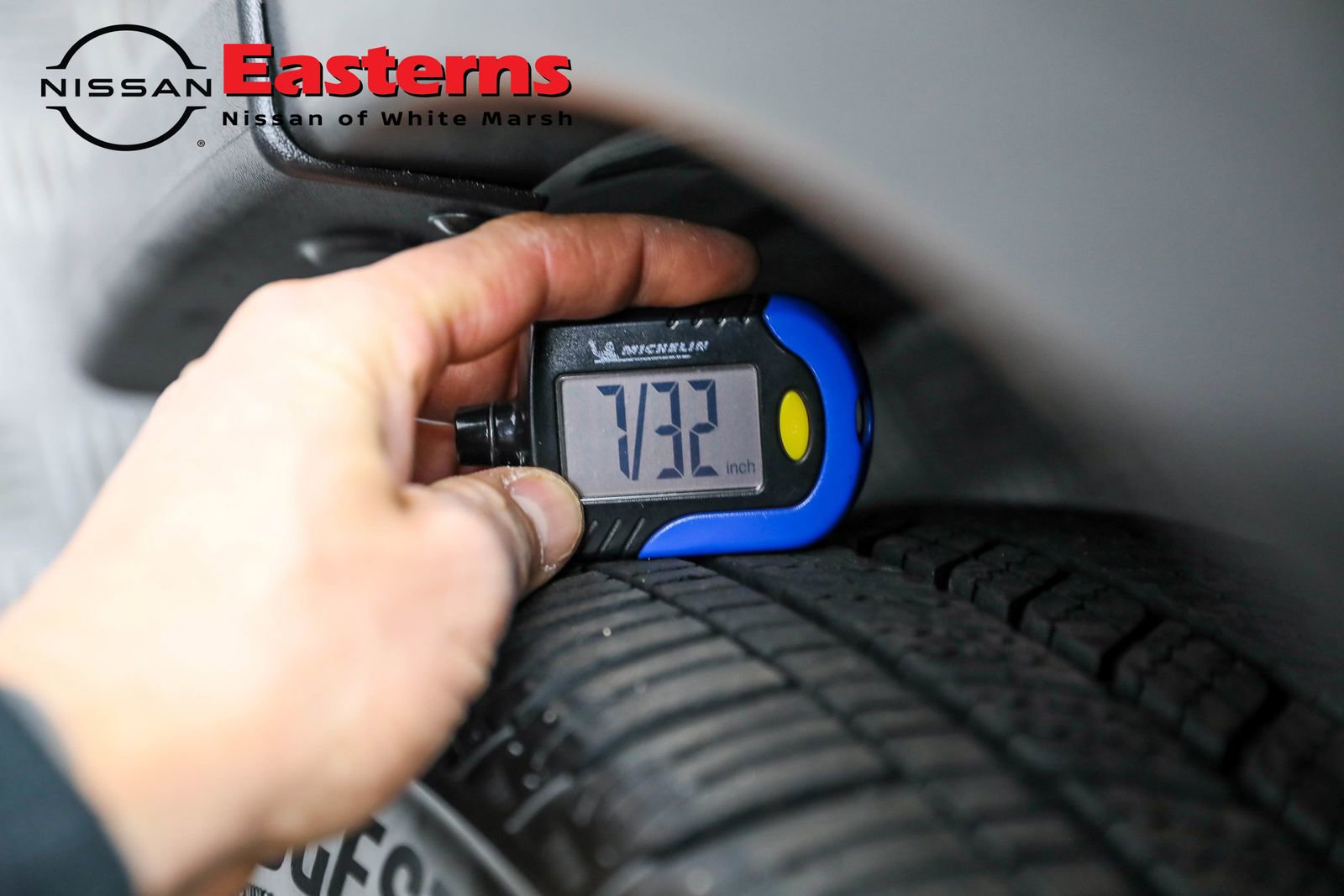 Used 2025 Nissan Kicks SR image 33