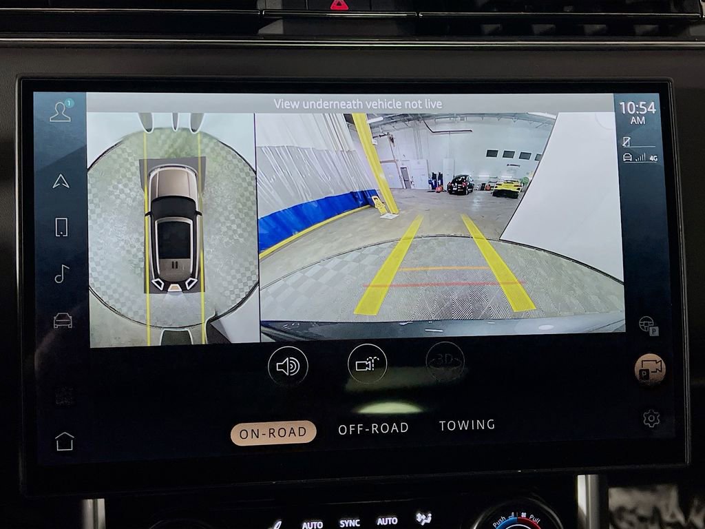 Used 2023 Land Rover Range Rover SV image 14