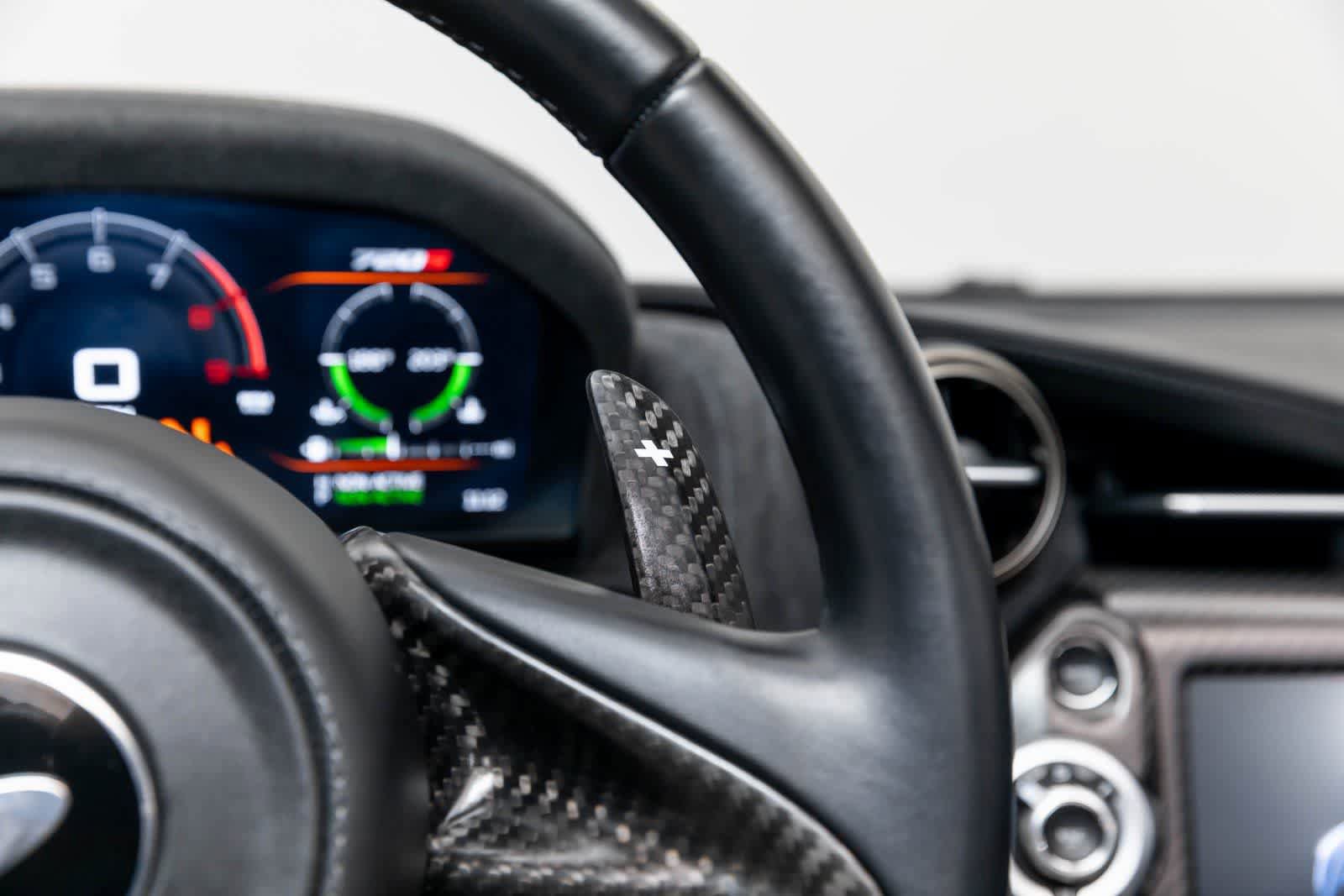 Used 2023 McLaren 720S Spider RWD image 29