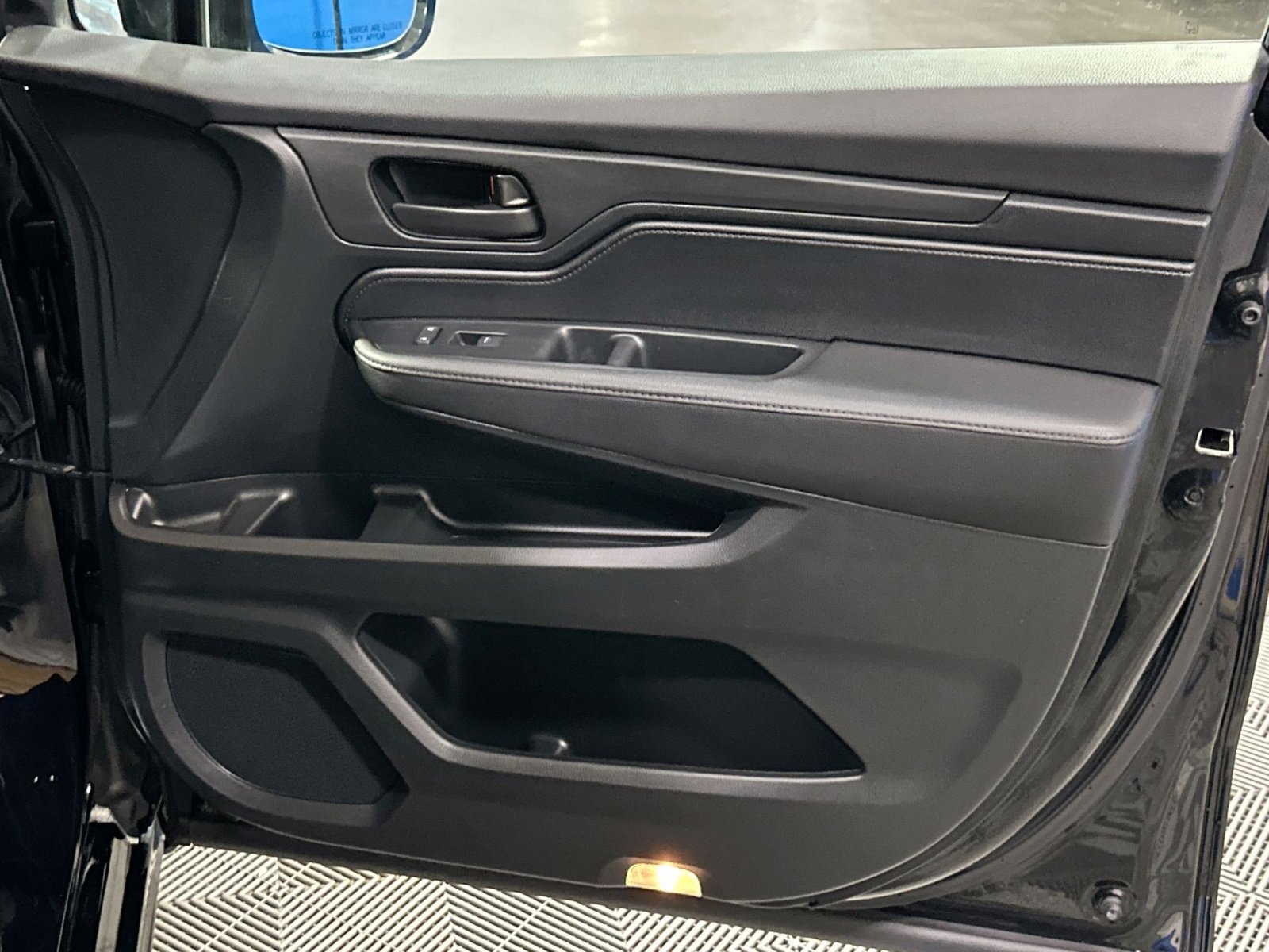 Used 2023 Honda Odyssey Sport image 35