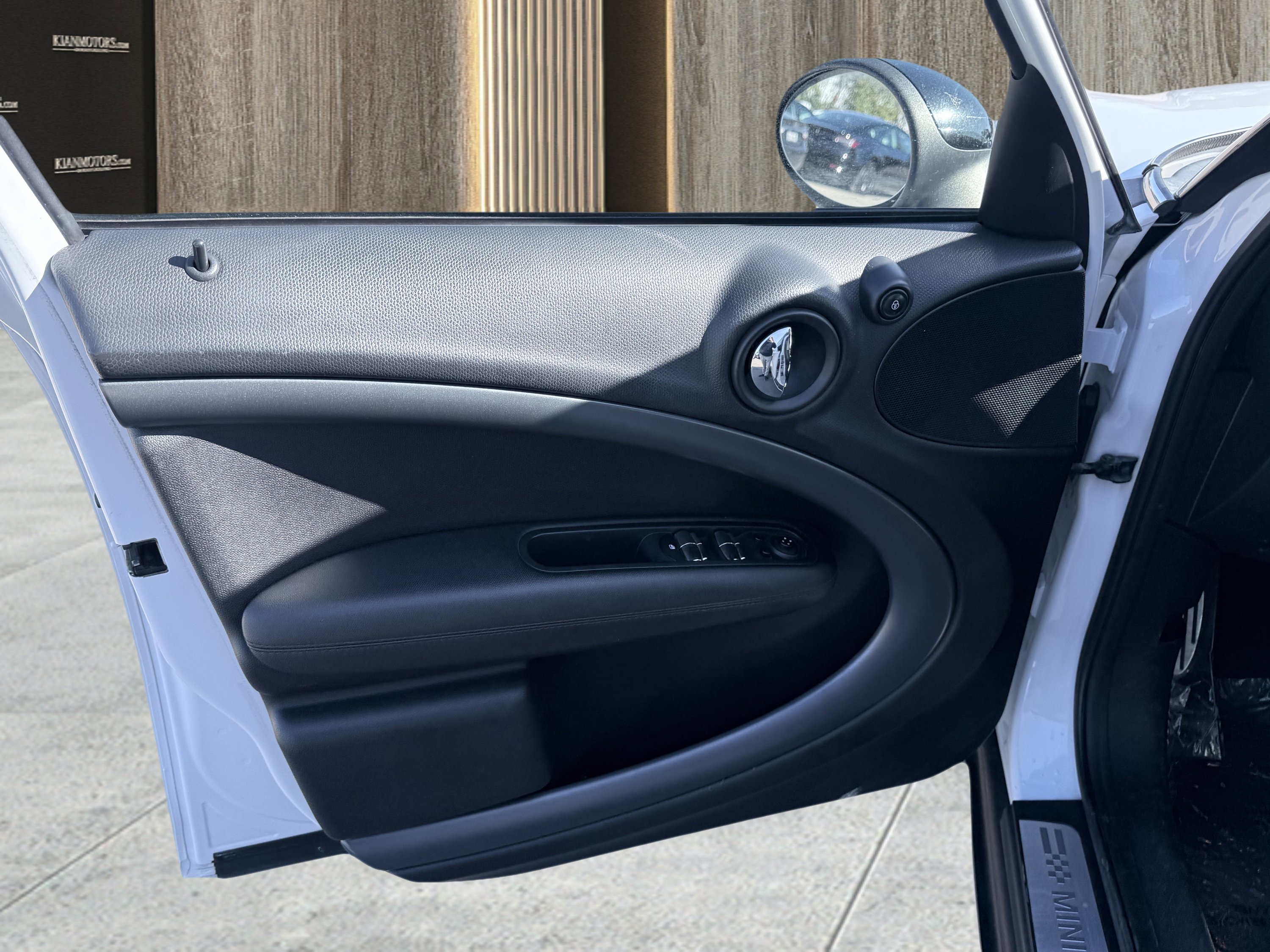 Used 2015 MINI Cooper Countryman S image 41