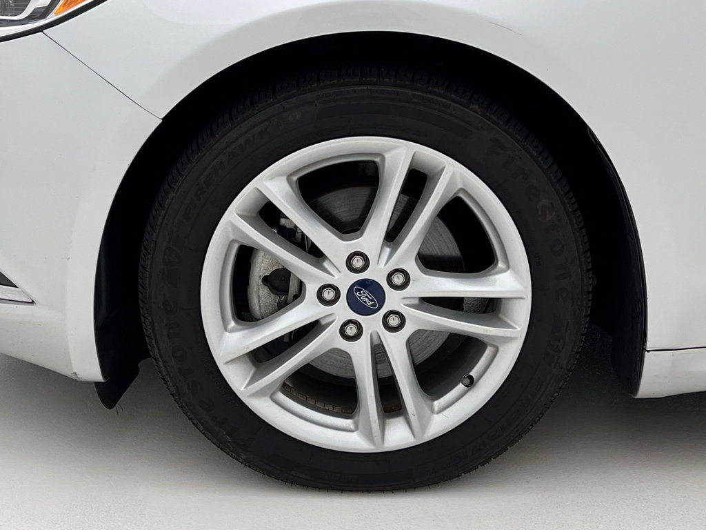 Used 2018 Ford Fusion SE w/ Equipment Group 602A FWD image 27