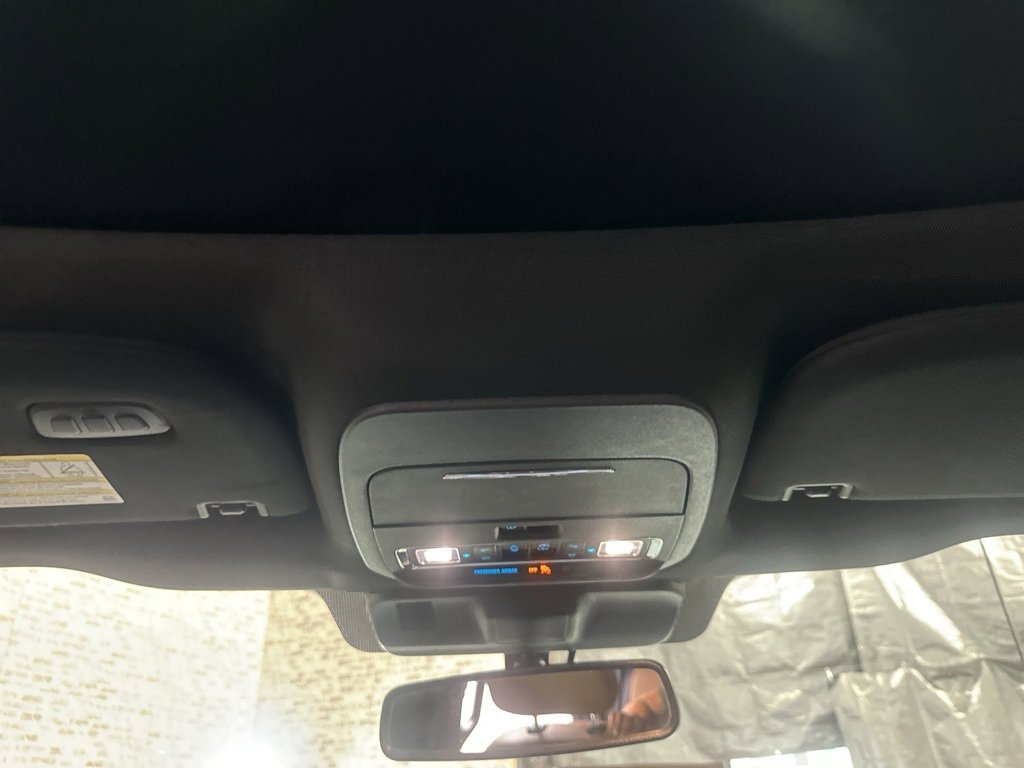 Used 2021 Ford F150 Lariat w/ Equipment Group 502A High image 22