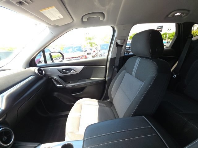 Used 2024 Chevrolet Blazer LT w/ Convenience Package AWD/4WD image 24