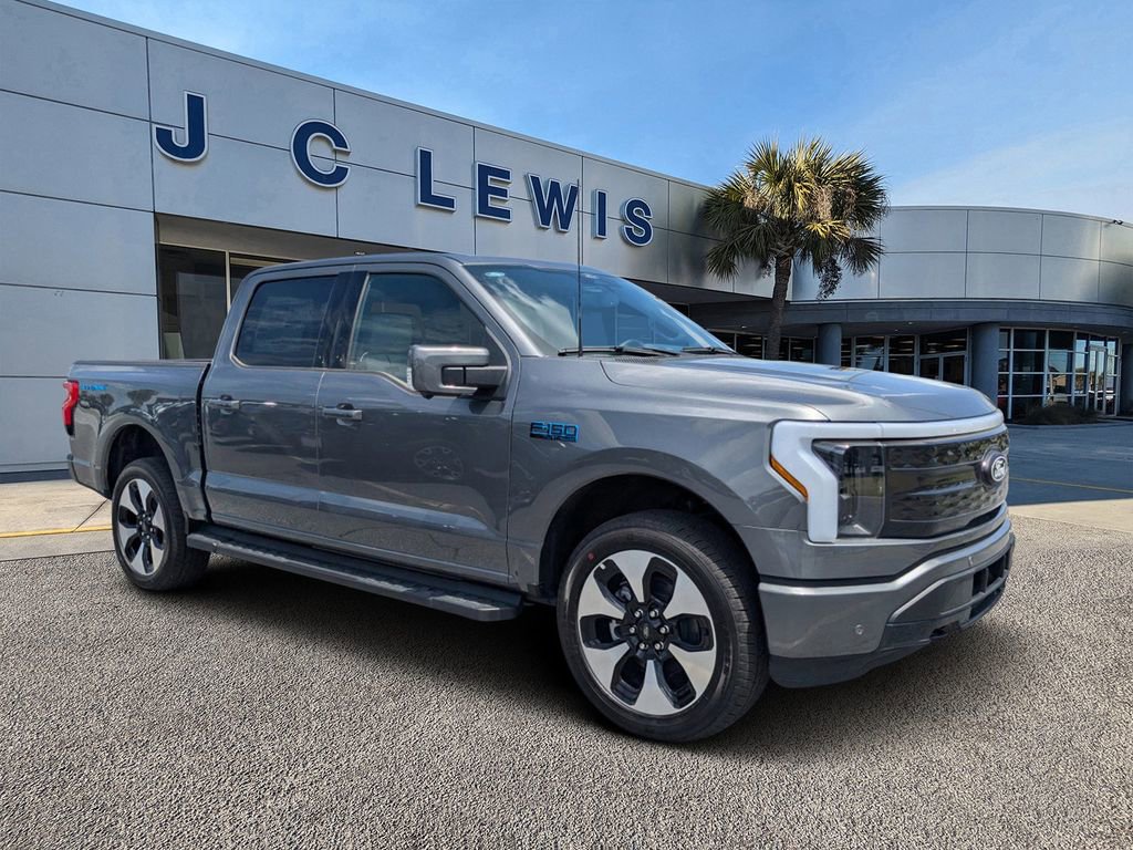 New 2025 Ford F150 Lightning Platinum