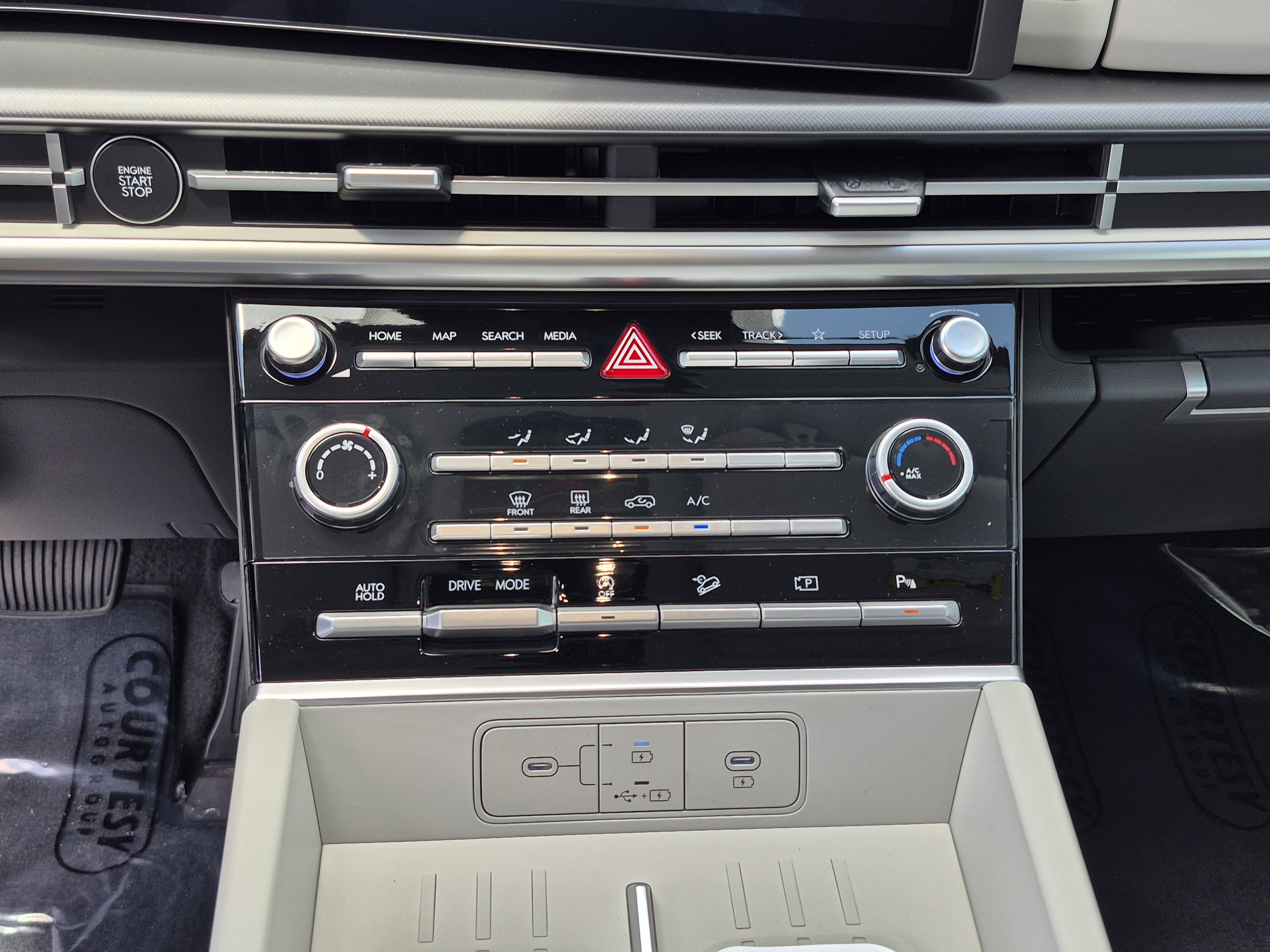 New 2027 Hyundai Santa Fe SE FWD image 28