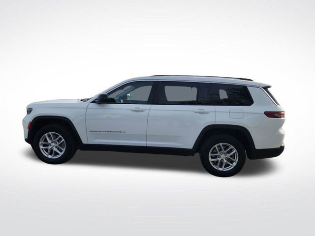 Used 2023 Jeep Grand Cherokee L Laredo image 2