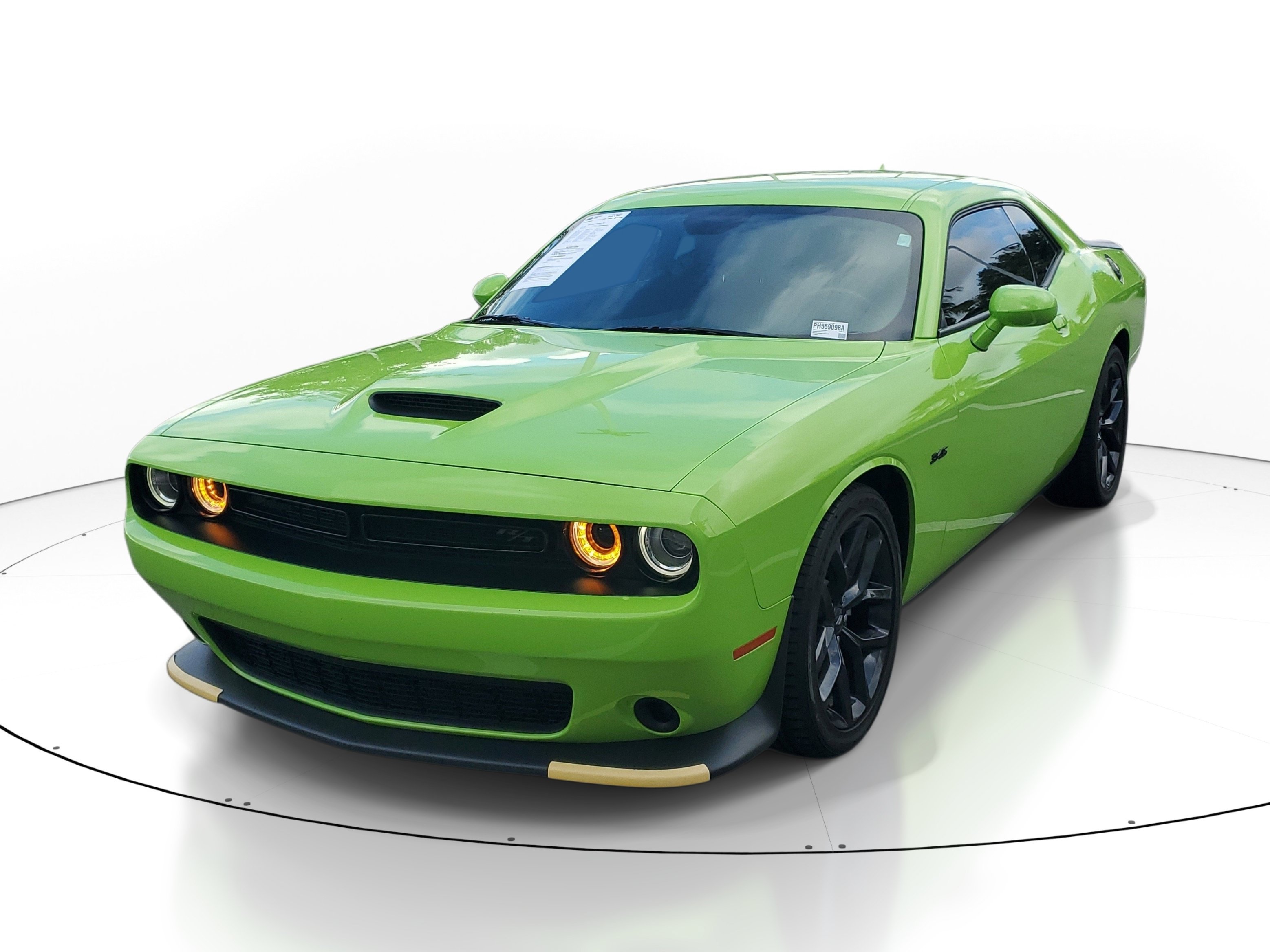 Used 2023 Dodge Challenger R/T w/ Blacktop Package RWD image 4