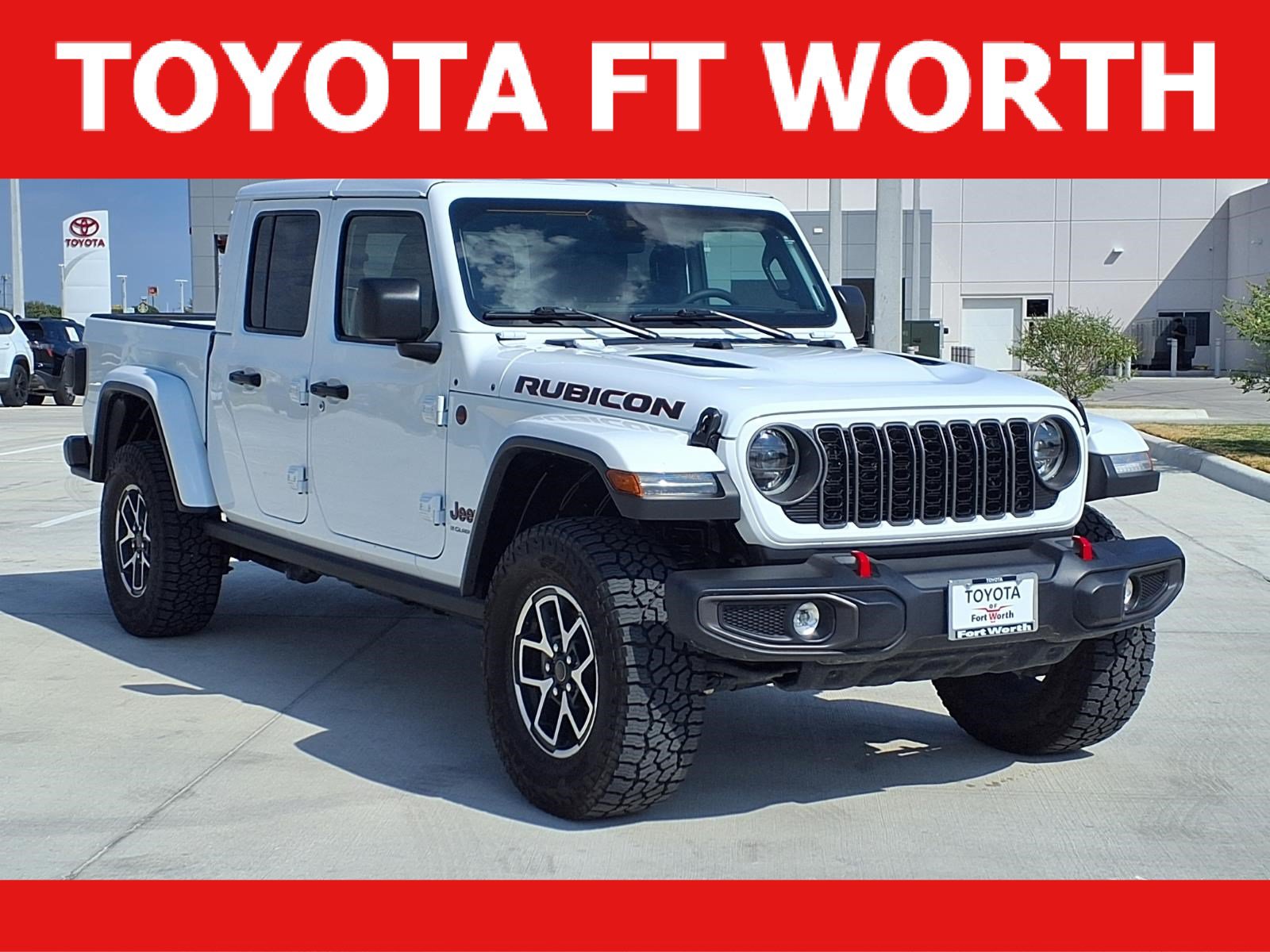 Used 2025 Jeep Gladiator Rubicon w/ Convenience Group AWD/4WD image 1