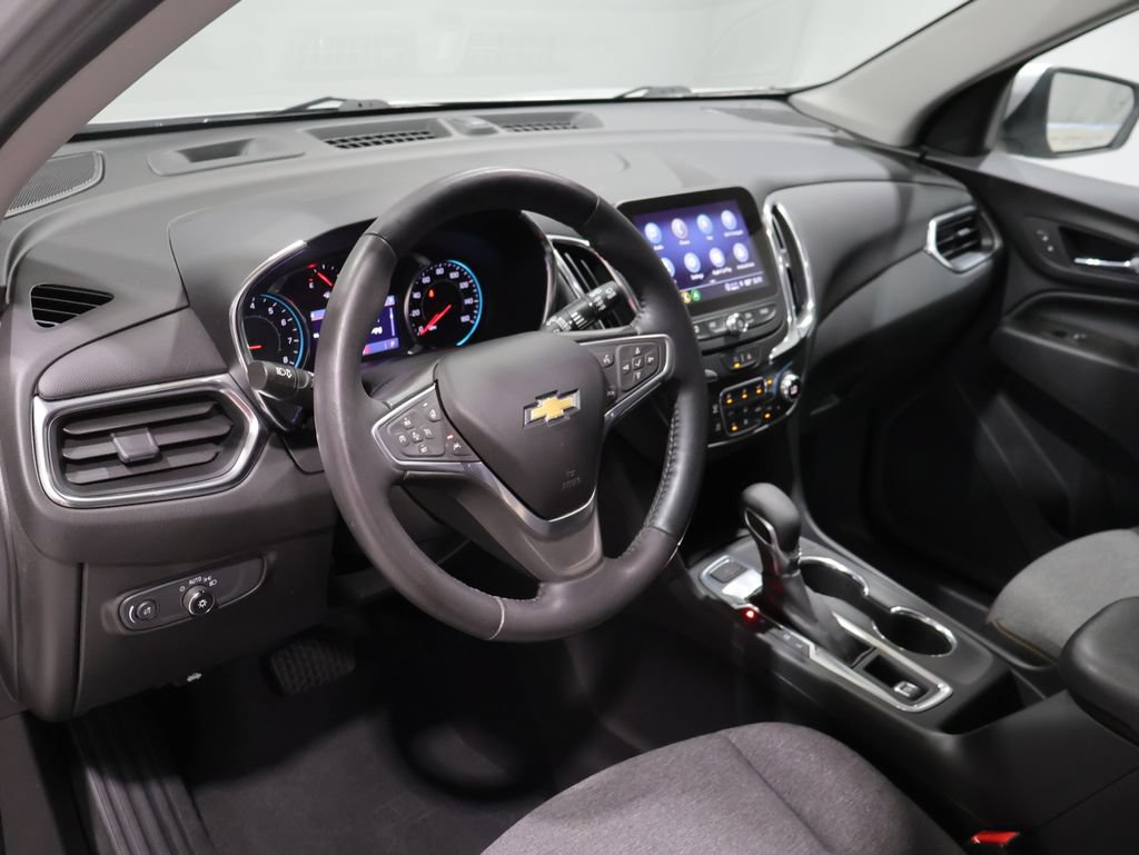 Used 2022 Chevrolet Equinox LT AWD/4WD image 16