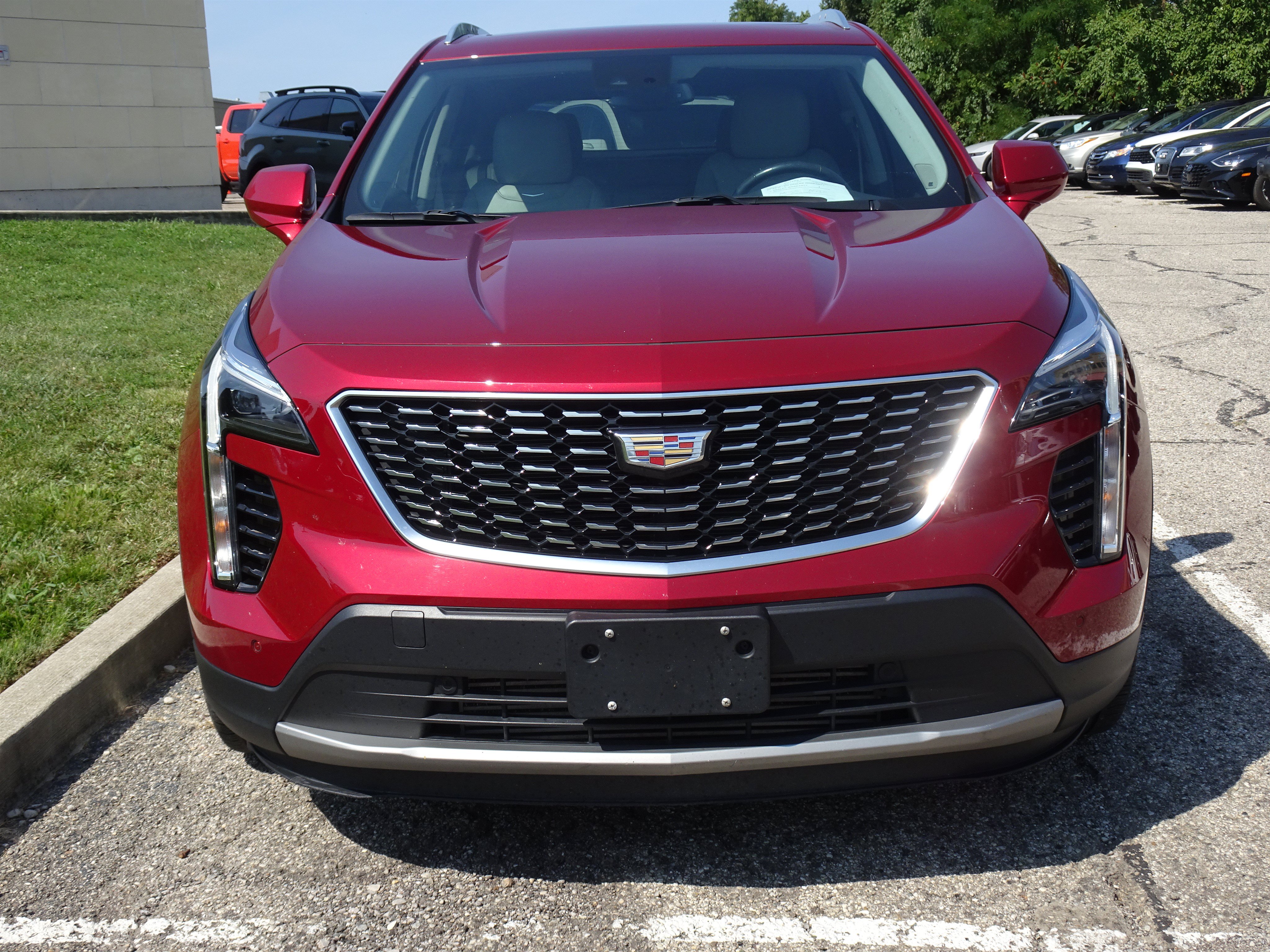 Used 2019 Cadillac XT4 Premium Luxury FWD image 8