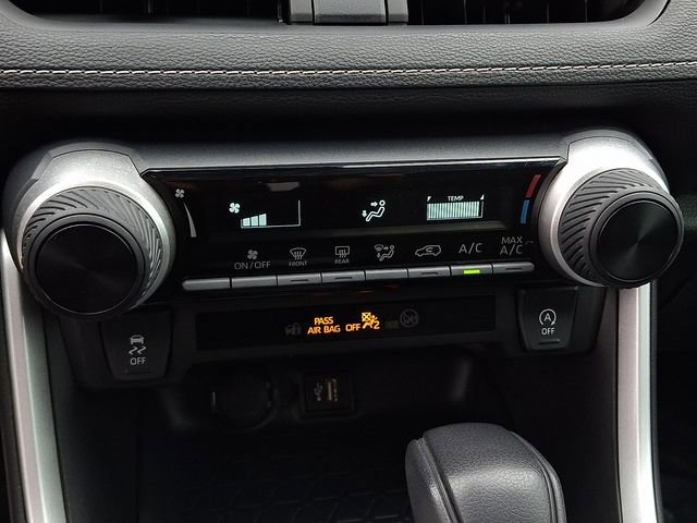Used 2024 Toyota RAV4 LE image 15