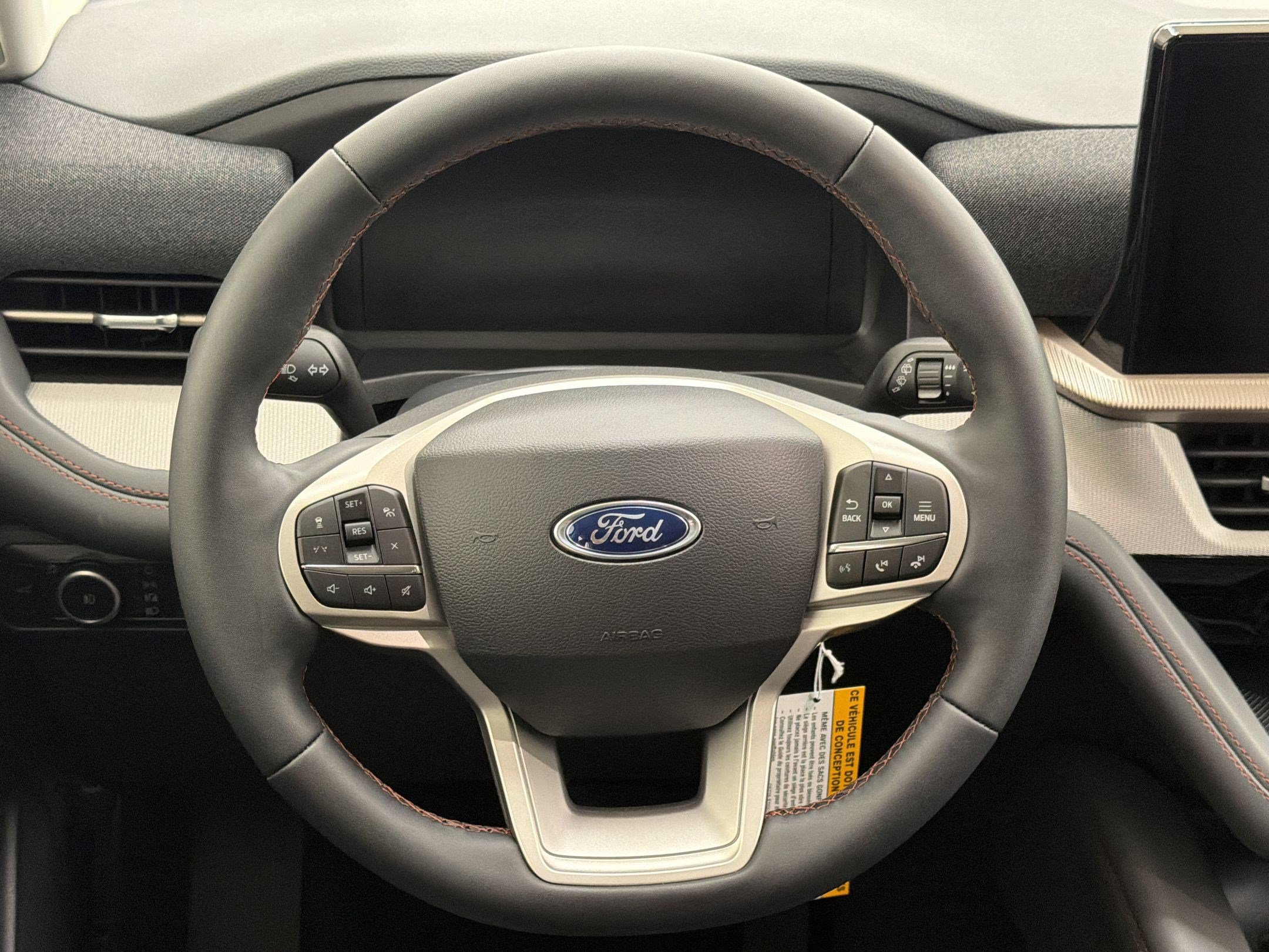 New 2026 Ford Explorer Active w/ Active Comfort Package RWD image 16