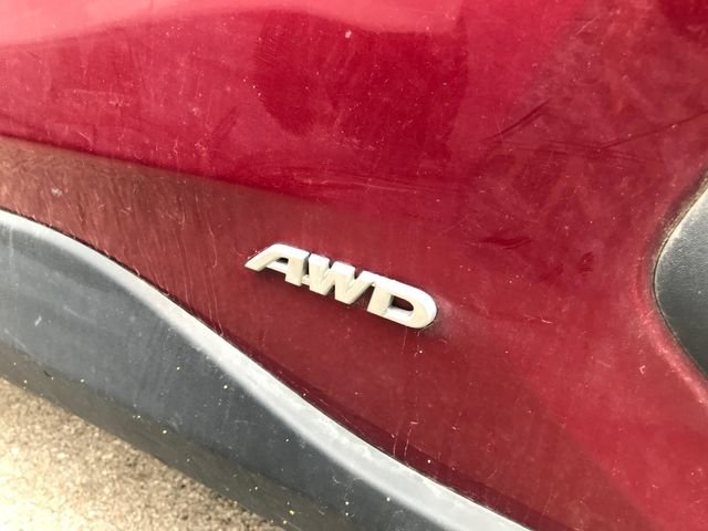 Used 2020 Toyota RAV4 XLE image 7