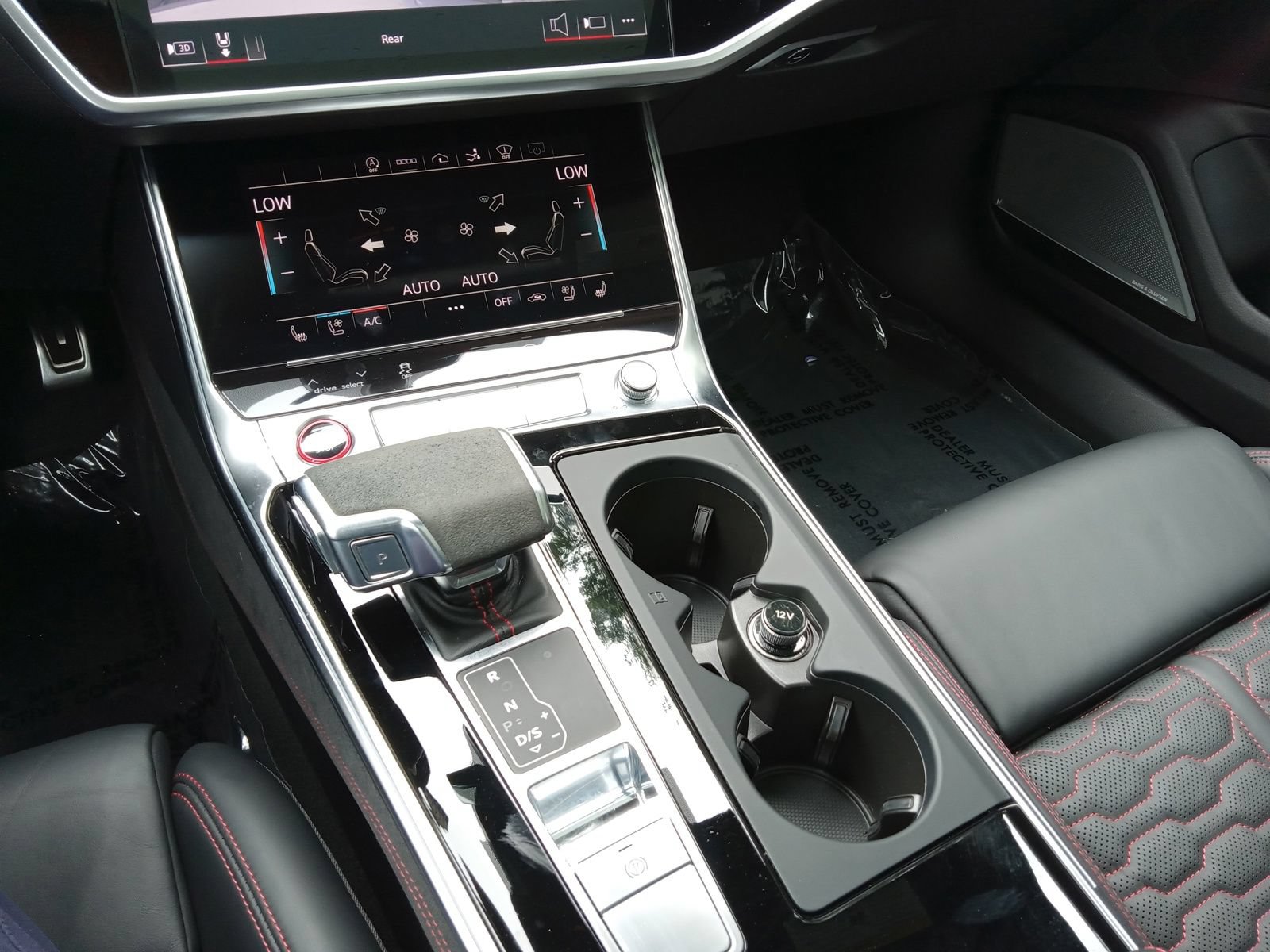 Used 2022 Audi RS 7 Sportback AWD/4WD image 18