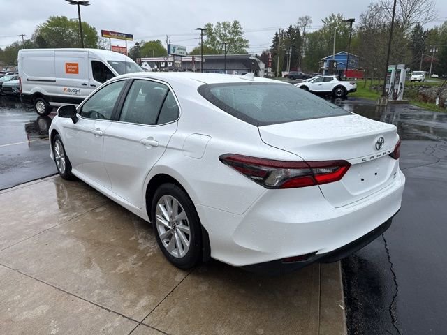 Used 2023 Toyota Camry LE AWD/4WD image 14