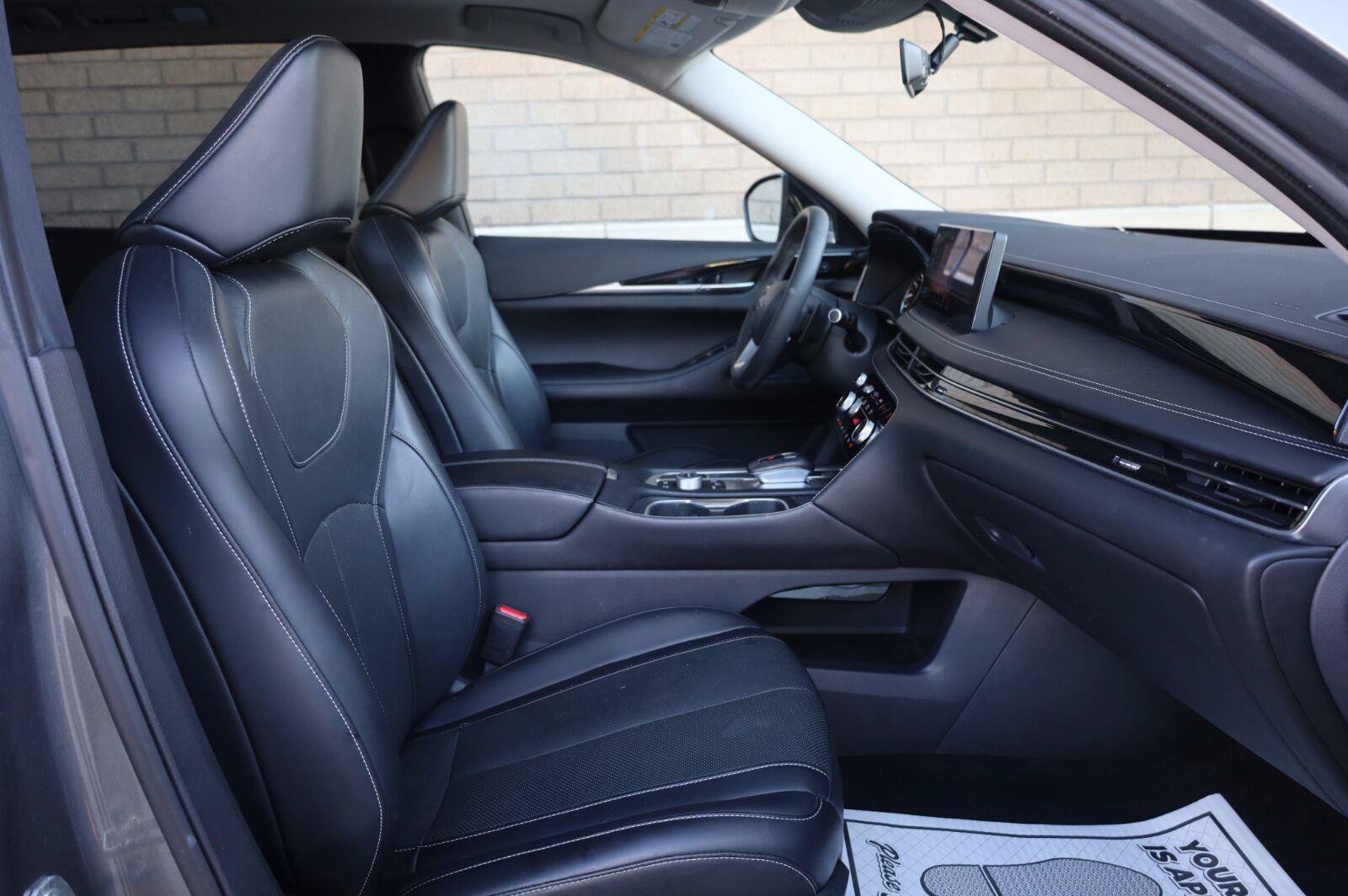 Used 2023 INFINITI QX60 Pure FWD image 32