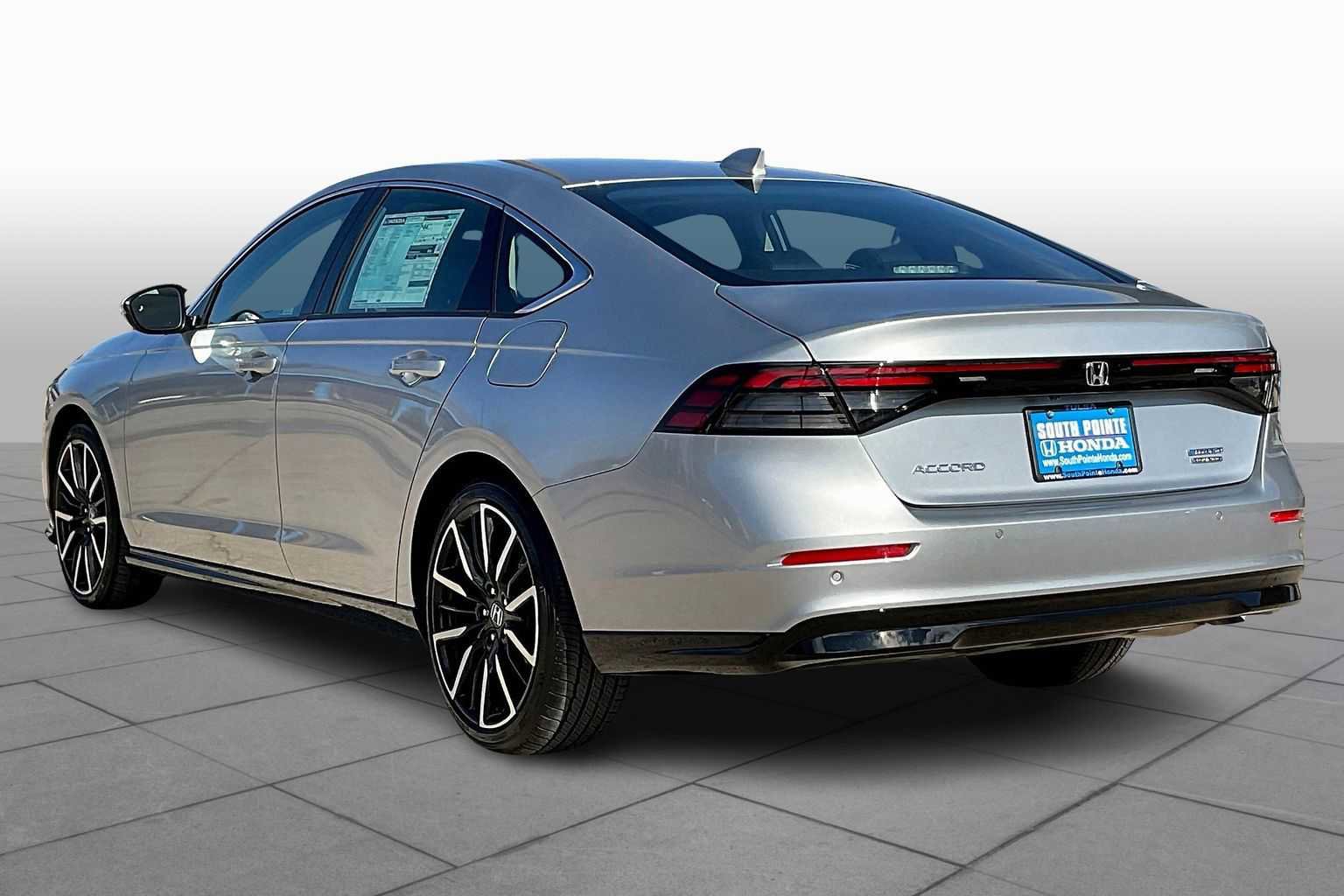 New 2025 Honda Accord Touring image 12