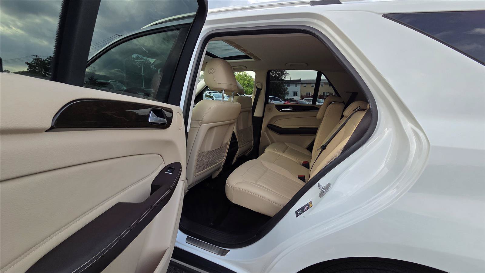 Used 2016 Mercedes-Benz GLE 350 4MATIC image 30