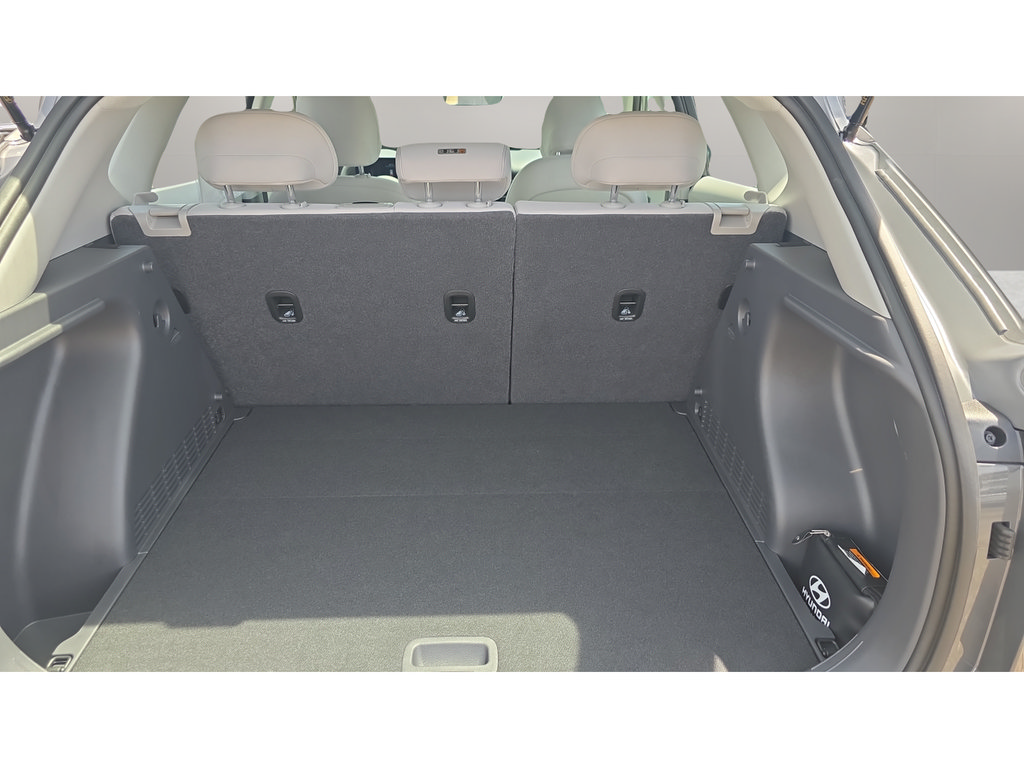 Used 2026 Hyundai Kona SE FWD image 9