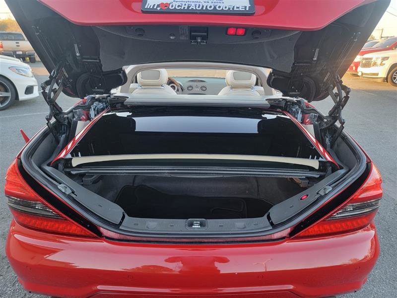 Used 2011 Mercedes-Benz SL 550 image 31